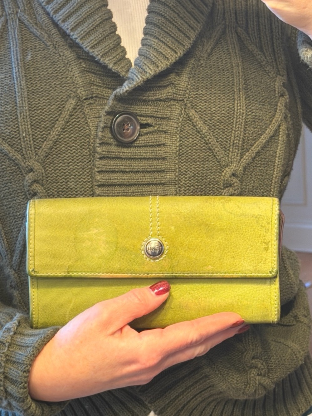 Fossil Boho Y2K Distressed Leather Wallet Olive Green Project Piece (GUC)